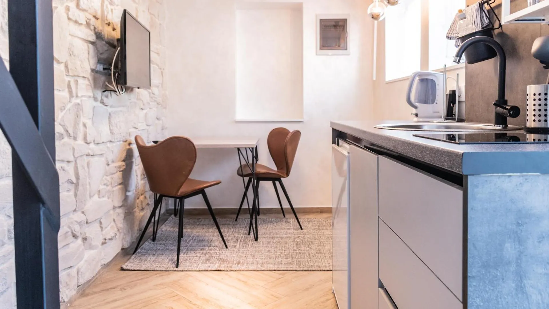 L&B Amphitheater Apartments Pula Hırvatistan